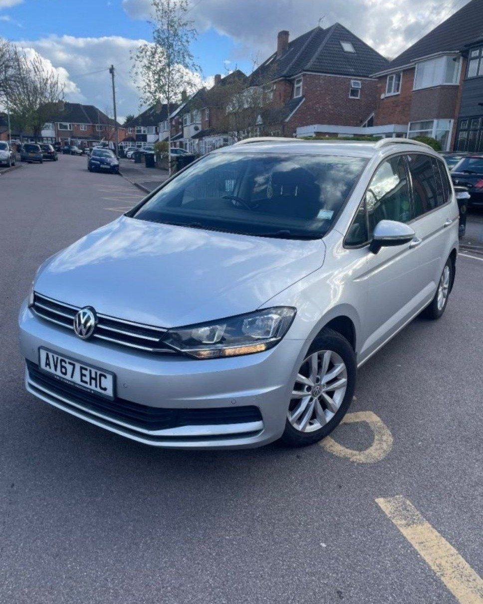 2017 VOLKSWAGEN Touran SE TDI BMT S-A