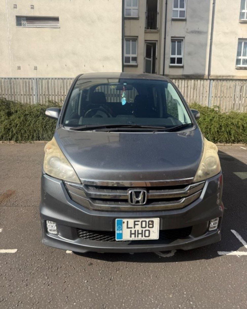 2008 HONDA Stepwagon Auto